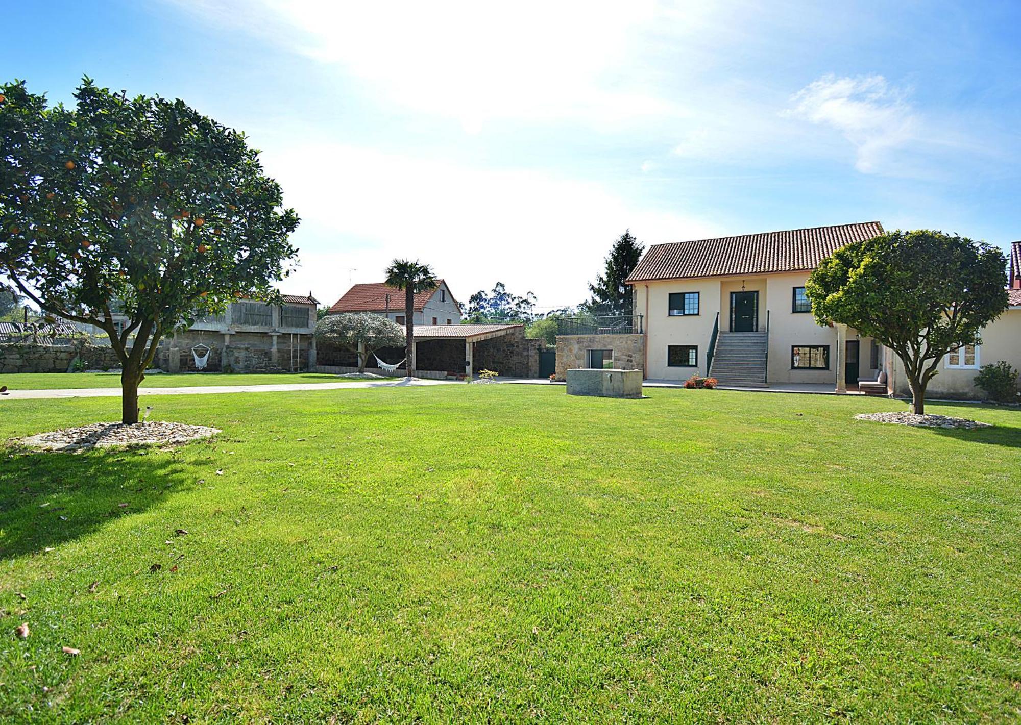 Villa Galihost - Casa Con Enorme Jardin En Cambados Exterior foto